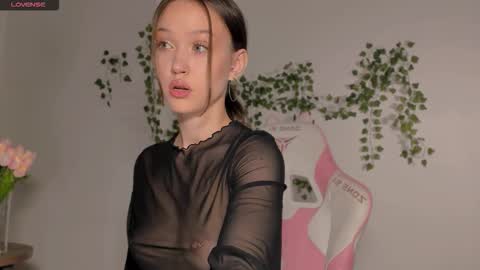 Your Amelia online show from 09.17.25