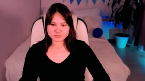 Amelia  Follow me online show from 09.28.25