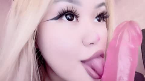 Amelia online show from 02.18.25