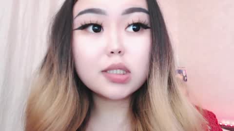 Snapshot of amelia_sunlight chatting on 05.21.26 Amelia online show from 05.21.26