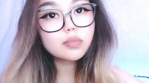 Snapshot of amelia_sunlight chatting on 07.18.26 Amelia online show from 07.18.26