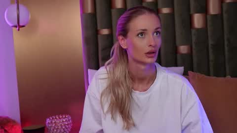 Amelia online show from 10.01.25