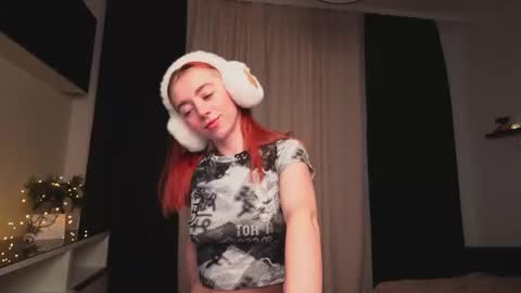 Snapshot of ameliamber0 chatting on 12.29.24 Amelia online show from 12.29.24