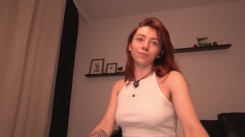 Snapshot of ameliamber0 chatting on 09.23.25 Amelia online show from 09.23.25