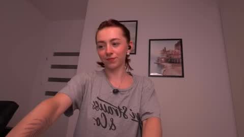 Snapshot of ameliamber0 chatting on 10.01.25 Amelia online show from 10.01.25