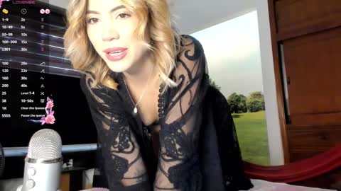 Snapshot of ameliashepard1 chatting on 09.20.25 Amelia online show from 09.20.25