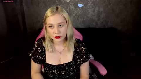 Snapshot of ameliaxcandy chatting on 07.08.26 Amelia online show from 07.08.26