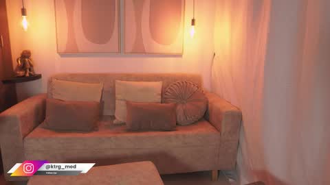    online show from 03.11.26