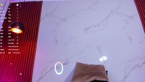 Alejandra  online show from 01.24.25