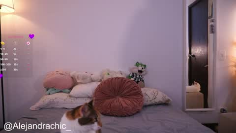 Alejandra  online show from 05.22.26