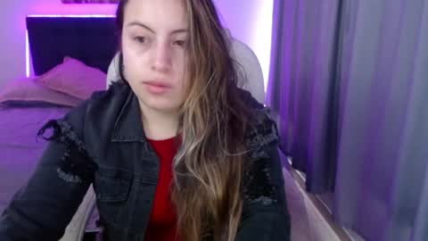 Amelie  online show from 04.19.26