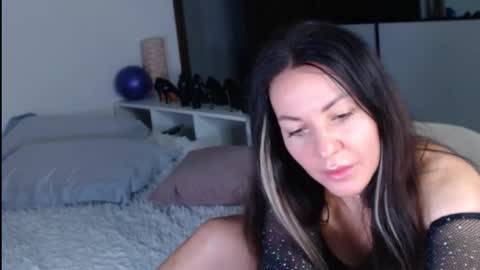 Snapshot of amelinamersi chatting on 02.19.26 amelinamersi online show from 02.19.26