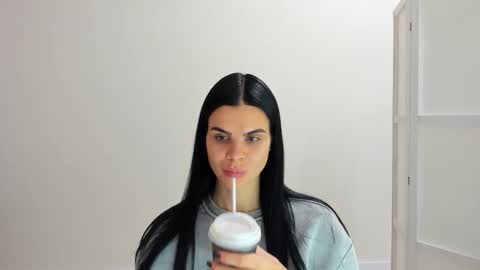 Snapshot of amelisweet chatting on 10.05.25 amelisweet online show from 10.05.25