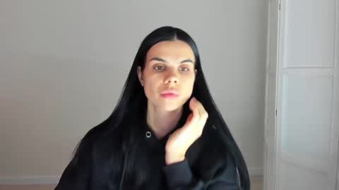 Snapshot of amelisweet chatting on 10.12.25 amelisweet online show from 10.12.25