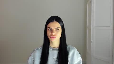 Snapshot of amelisweet chatting on 10.14.25 amelisweet online show from 10.14.25