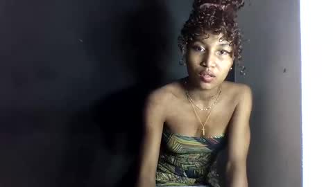 amelisy20005 online show from 04.20.26