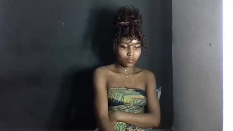 amelisy20005 online show from 04.21.26