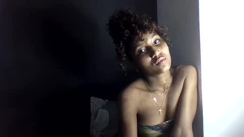 amelisy20005 online show from 04.21.26