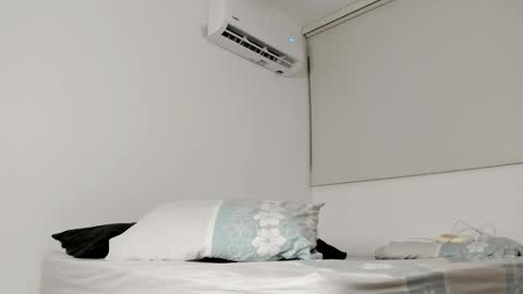 Snapshot of amellove chatting on 02.19.25 Amelie gadotx ig online show from 02.19.25