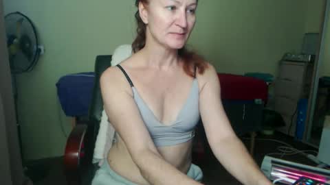 Snapshot of amelly777 chatting on 11.09.25 amelly777 online show from 11.09.25