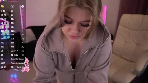 Alina online show from 02.25.25