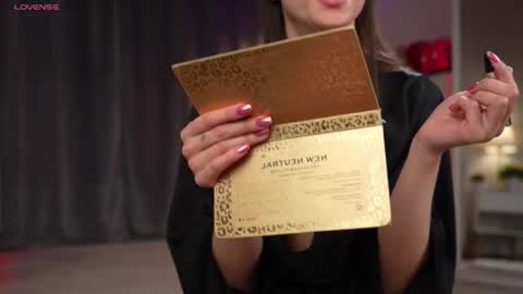 Snapshot of amelyxxx chatting on 10.20.25 Amy online show from 10.20.25