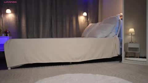 Snapshot of amelyxxx chatting on 11.28.25 Amy online show from 11.28.25