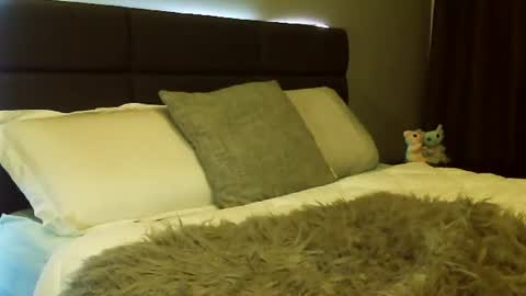 HOT white  naughty leo  xxx online show from 02.03.25