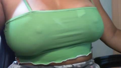 Mari online show from 04.10.26