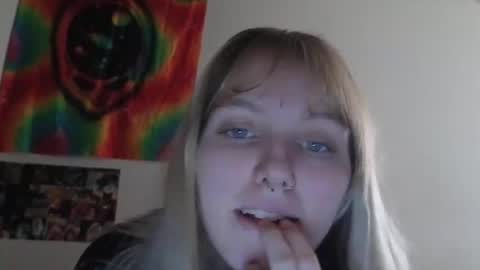 amethystmoon18 online show from 02.26.26