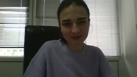 Snapshot of amethystnight_ chatting on 02.19.25 Julia online show from 02.19.25