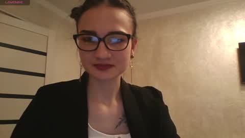 Snapshot of amethystnight_ chatting on 03.06.25 Julia online show from 03.06.25
