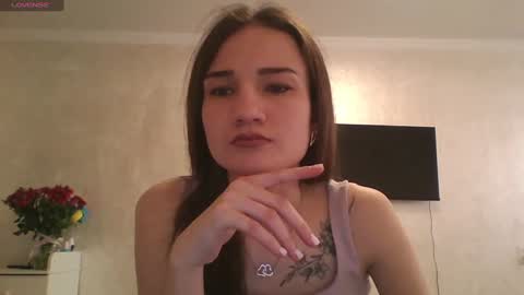 Snapshot of amethystnight_ chatting on 03.11.25 Julia online show from 03.11.25