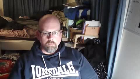 Snapshot of amf_1982 chatting on 10.07.25 Andy online show from 10.07.25