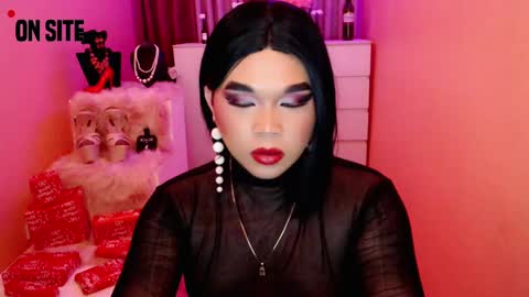 Queen Mireska online show from 12.12.24