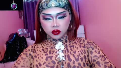 Snapshot of amiadoll chatting on 07.27.26 Queen Mireska online show from 07.27.26