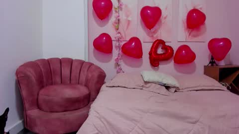 Snapshot of amiiclark chatting on 02.14.26 AmiiClark online show from 02.14.26