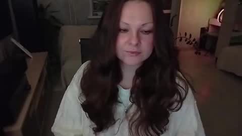 Snapshot of amilafran chatting on 11.09.25 Mila online show from 11.09.25