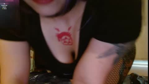Snapshot of amilustxx chatting on 07.28.26 amilust online show from 07.28.26