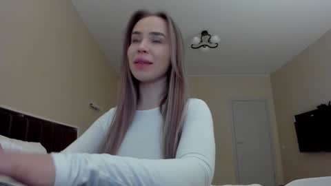 Kristina online show from 11.25.25