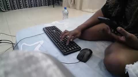 Snapshot of amira9120 chatting on 10.13.25 amira9120 online show from 10.13.25