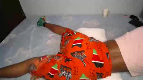 Snapshot of amira9120 chatting on 10.22.25 amira9120 online show from 10.22.25