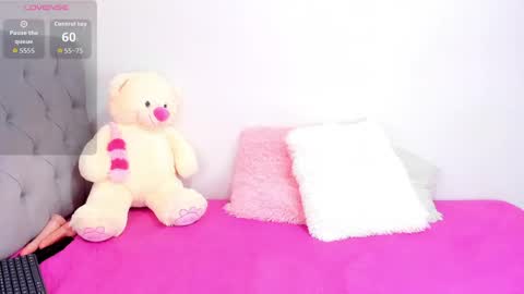Snapshot of amira_princesswc chatting on 06.01.26 amira_princesswc online show from 06.01.26