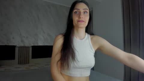 AmiraAnne online show from 02.22.26