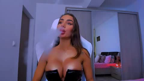 Snapshot of amiracataleya chatting on 02.21.25 Arinna online show from 02.21.25