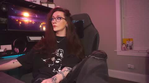 Snapshot of amirinsworld chatting on 10.24.25 Am-er-in online show from 10.24.25