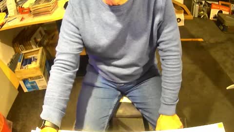 Snapshot of amjan19 chatting on 10.28.25 amjan19 online show from 10.28.25