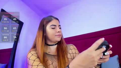 Snapshot of ammbar_foxx chatting on 09.17.25 ambar online show from 09.17.25