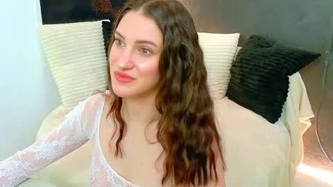 Amira online show from 06.02.26