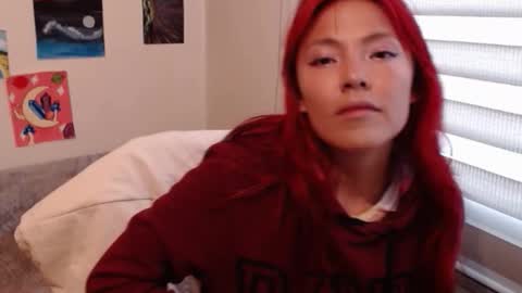 yisel online show from 10.12.25